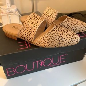 Corkys Animal Print Flats sz 8